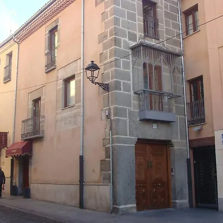 Jaguar Garaje Y Wifi Ávila