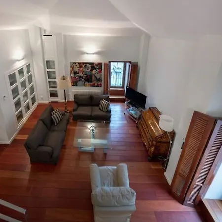 Jaguar Garaje Y Wifi *