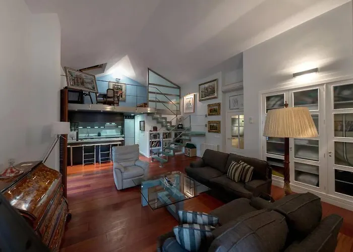 Jaguar Garaje Y Wifi 아파트