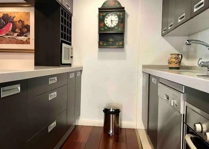 Jaguar Garaje Y Wifi Ávila