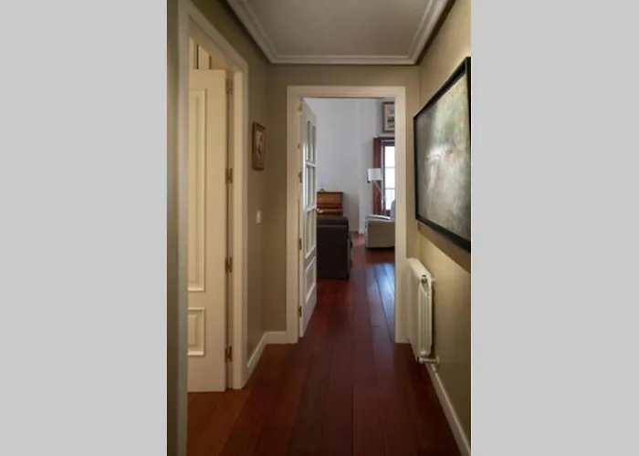 Jaguar Garaje Y Wifi