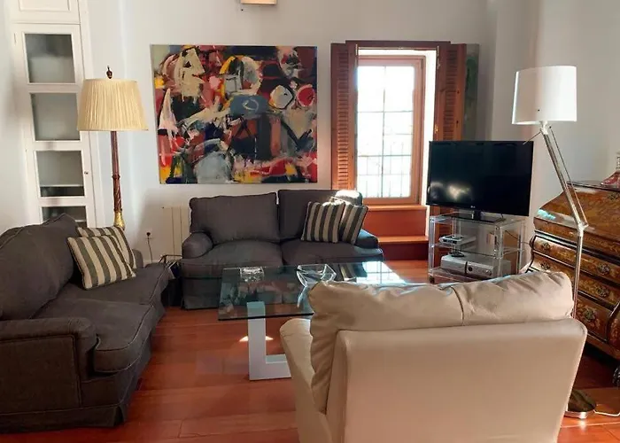 Jaguar Garaje Y Wifi 아파트 *