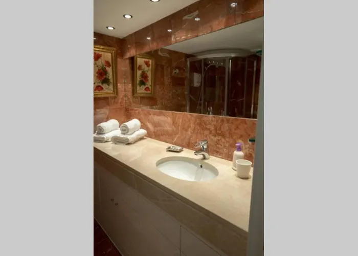 Daire Jaguar Garaje Y Wifi